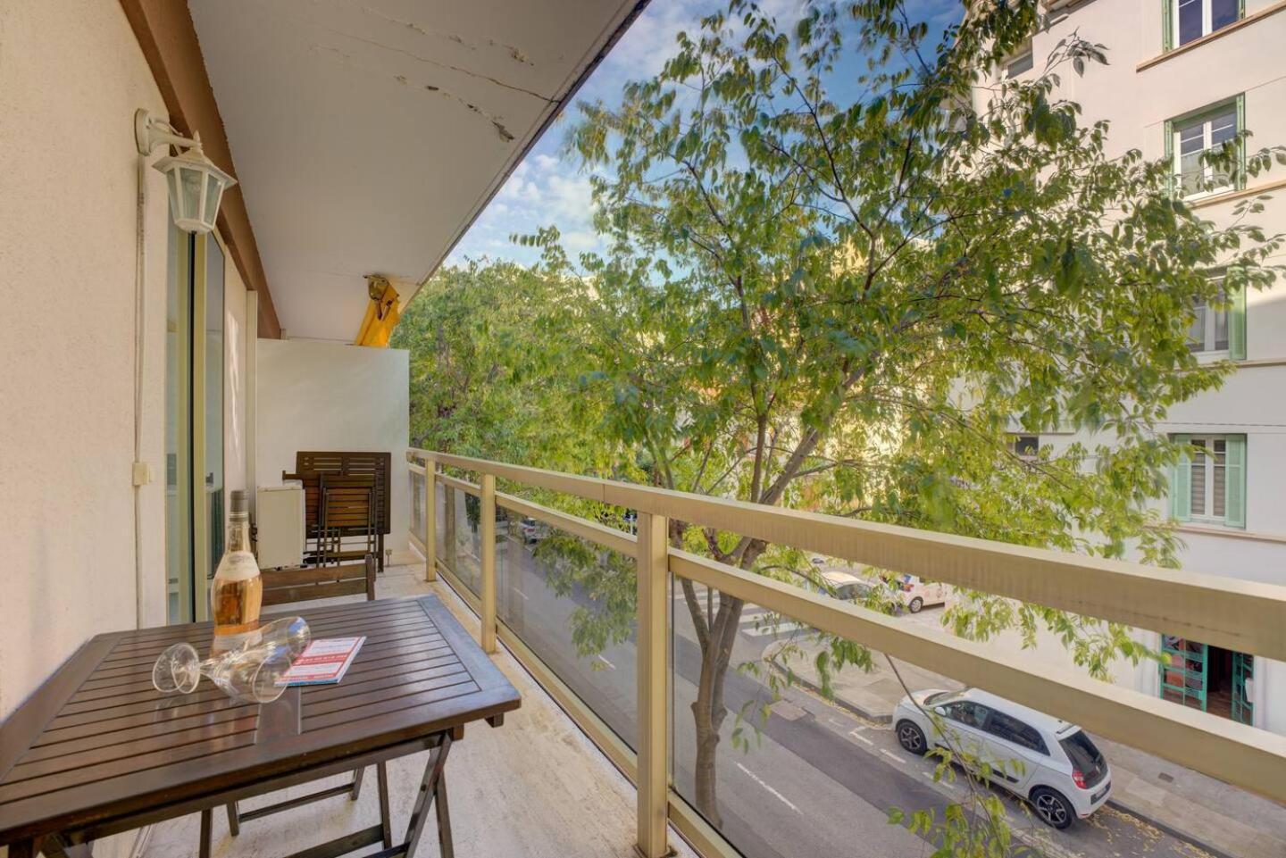 Elegant Apt W/2 Terraces/Mins To Beach & Shops Antibes Eksteriør billede